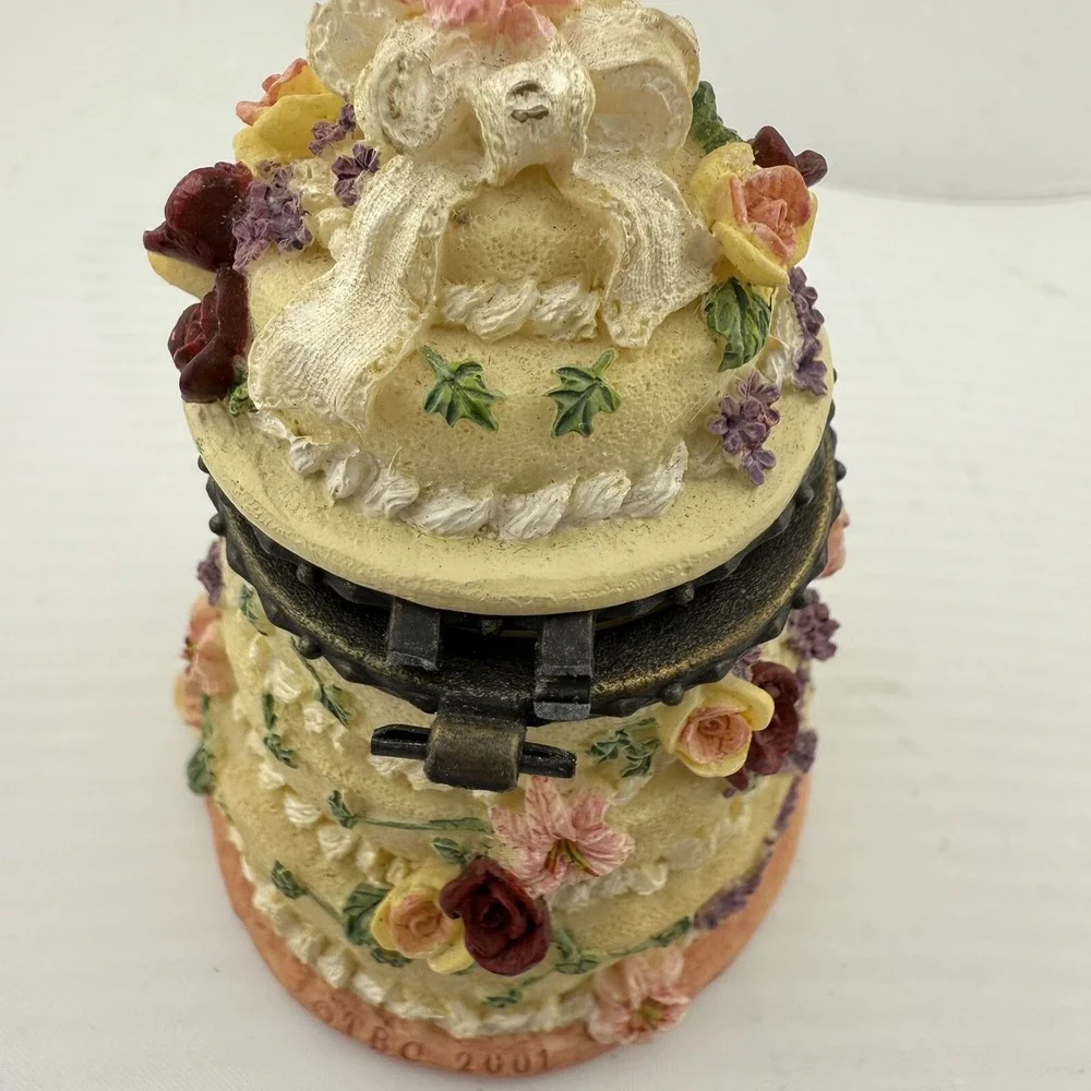 Boyds‎ Bears Treasure Box Forever Love Wedding Cake Bride Groom Parts Repair